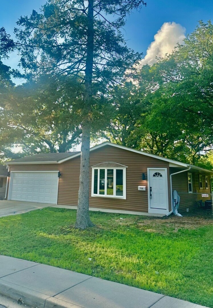 730 NAVAJO Drive