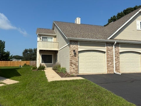 Photo of 6514 Timberleaf Court #3, Loves Park, IL 61111 (MLS # 12743087)