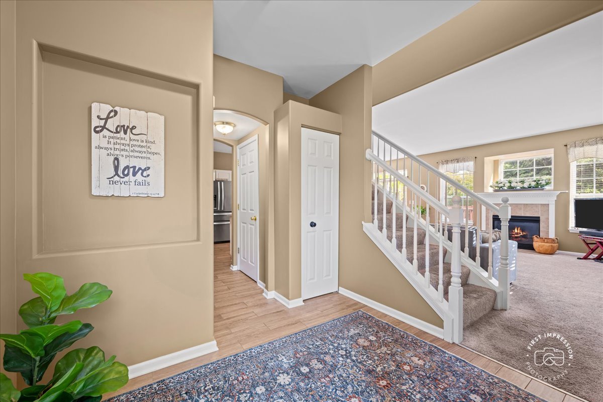 2582 Lorraine Circle 2582