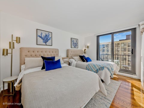 Tiny photo for 1212 N Lake Shore Drive #16CS, Chicago, IL 60610 (MLS # 12791878)