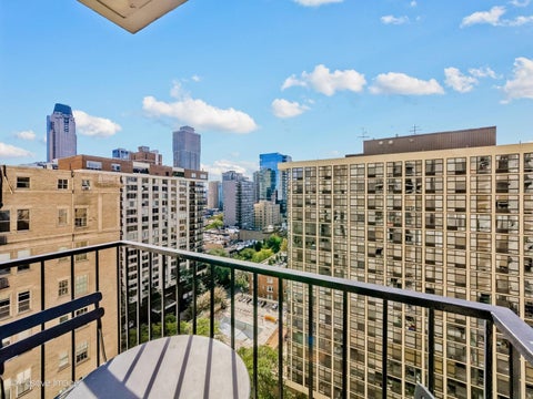 Tiny photo for 1212 N Lake Shore Drive #16CS, Chicago, IL 60610 (MLS # 12791878)
