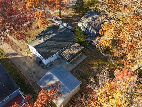 Tiny photo for 94 Wren Road, Carpentersville, IL 60110 (MLS # 12512565)