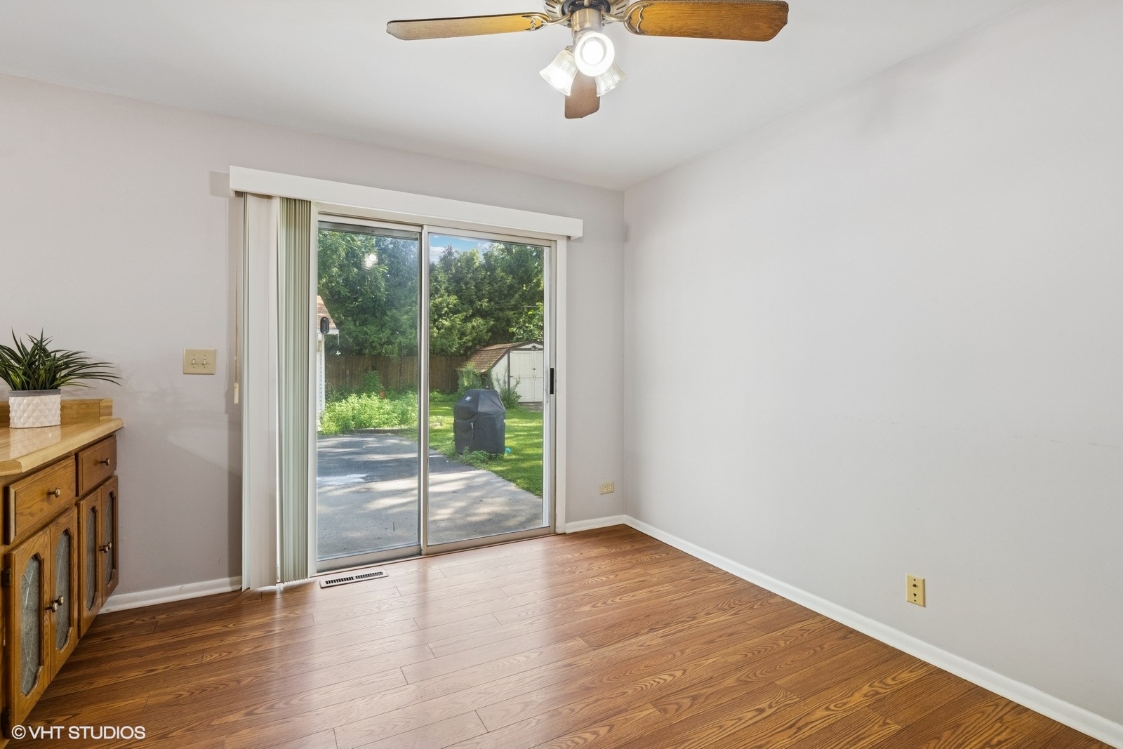 33281 N Valley View Drive