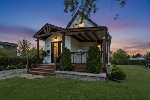 Tiny photo for 10801 Menard Avenue, Chicago Ridge, IL 60415 (MLS # 12724362)