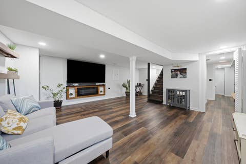 Tiny photo for 10801 Menard Avenue, Chicago Ridge, IL 60415 (MLS # 12724362)