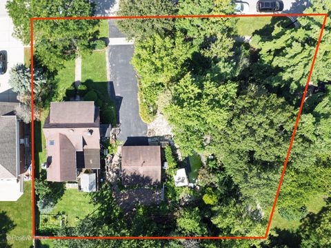 245 Middaugh Road Clarendon Hills IL 60514