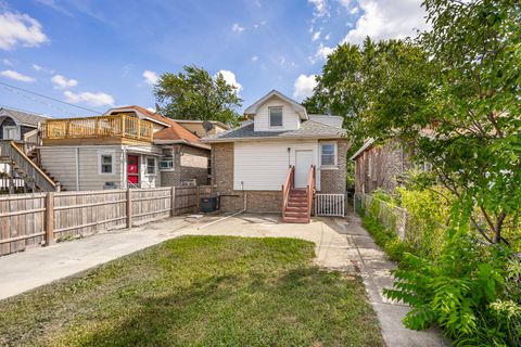 Tiny photo for 6535 26th Place, Berwyn, IL 60402 (MLS # 12467190)
