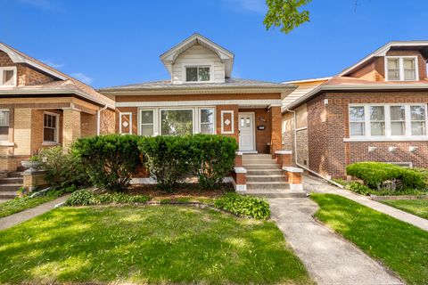 Tiny photo for 6535 26th Place, Berwyn, IL 60402 (MLS # 12467190)