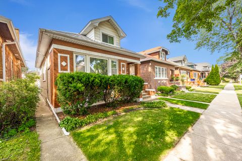 Tiny photo for 6535 26th Place, Berwyn, IL 60402 (MLS # 12467190)