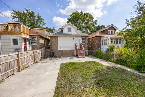 Tiny photo for 6535 26th Place, Berwyn, IL 60402 (MLS # 12467190)