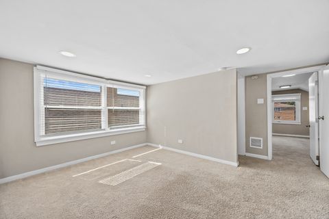 Tiny photo for 6535 26th Place, Berwyn, IL 60402 (MLS # 12467190)