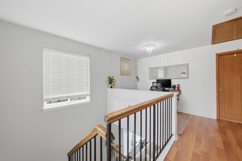 Tiny photo for 14032 Danbury Drive, Plainfield, IL 60544 (MLS # 12602114)