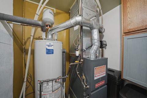 Tiny photo for 14032 Danbury Drive, Plainfield, IL 60544 (MLS # 12602114)