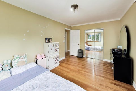 Tiny photo for 911 S Elmhurst Road, Mount Prospect, IL 60056 (MLS # 12765396)