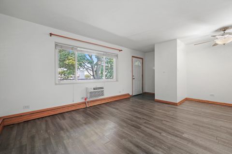 Tiny photo for 4211 W 95th Street #2D, Oak Lawn, IL 60453 (MLS # 12604277)