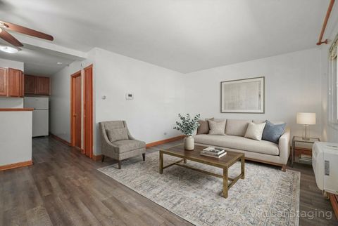 Tiny photo for 4211 W 95th Street #2D, Oak Lawn, IL 60453 (MLS # 12604277)