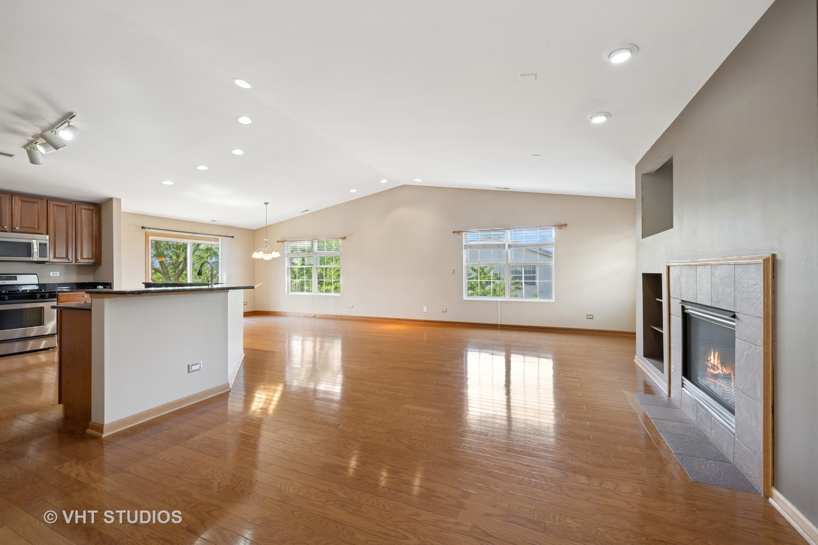 2635 Loren Lane 2635