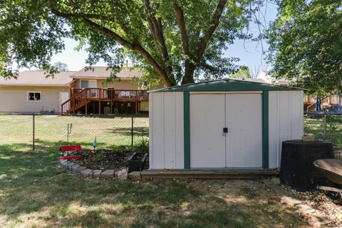 Tiny photo for 702 Arrowhead Lane, Heyworth, IL 61745 (MLS # 12475838)