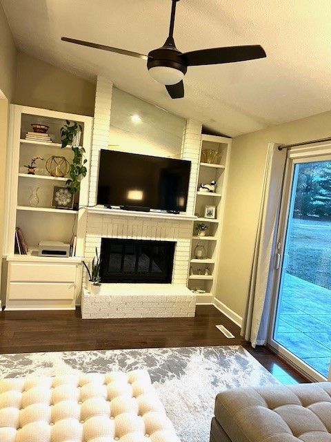 Tiny photo for 5954 Crow Valley Park Drive, Davenport, IA 52807 (MLS # 12553407)