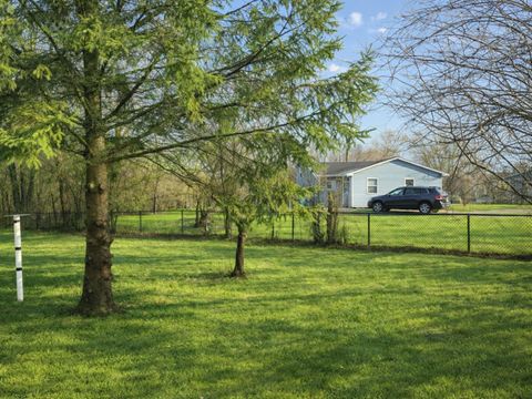 Tiny photo for 1911 Hebron Avenue, Zion, IL 60099 (MLS # 12609061)