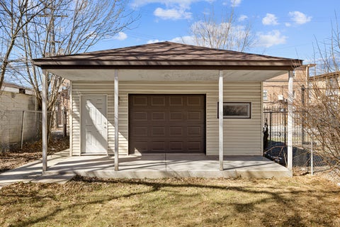Tiny photo for 9220 S Dauphin Avenue, Chicago, IL 60619 (MLS # 12643195)