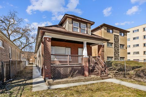 9220 S Dauphin Avenue Chicago IL 60619