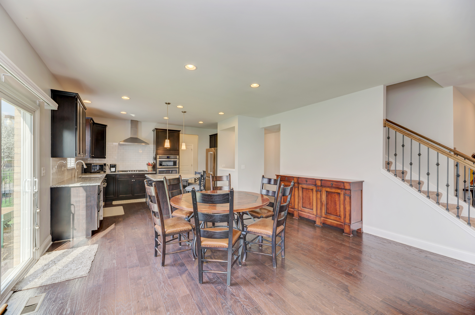 8288 Mulberry Drive