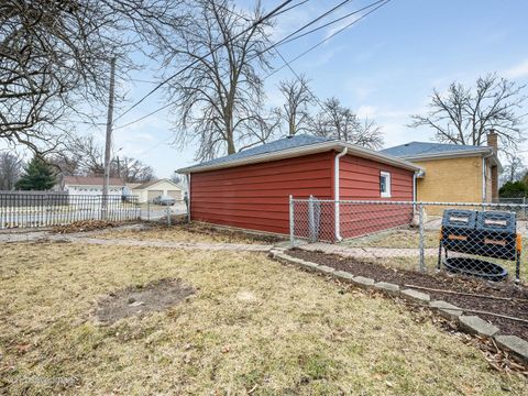 Tiny photo for 18547 Lexington Avenue, Homewood, IL 60430 (MLS # 12585725)