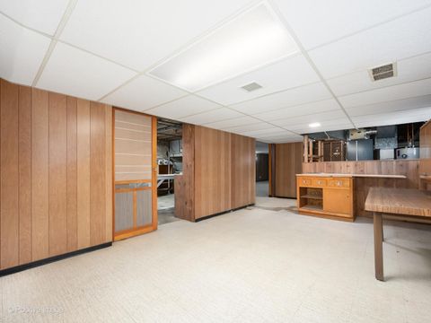 Tiny photo for 18547 Lexington Avenue, Homewood, IL 60430 (MLS # 12585725)