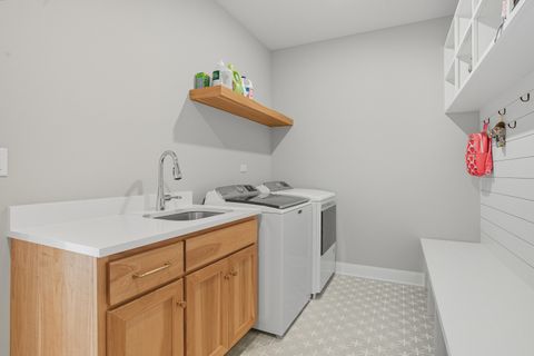 Tiny photo for 23039 Lakeview Estates Boulevard, Frankfort, IL 60423 (MLS # 12477523)