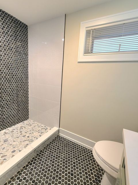 Tiny photo for 6129 S Parkside Avenue, Chicago, IL 60638 (MLS # 12525892)