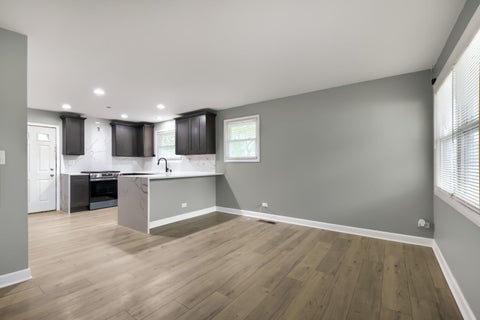 Tiny photo for 15301 Dorchester Avenue, Dolton, IL 60419 (MLS # 12787050)
