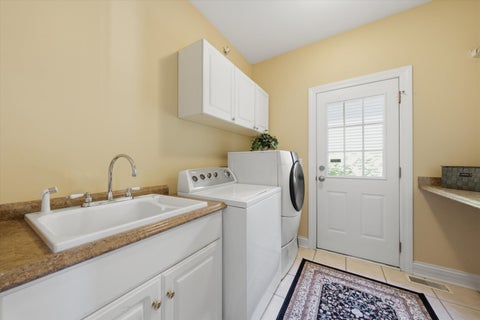 Tiny photo for 1108 CHADWICK Court, Aurora, IL 60502 (MLS # 12715440)