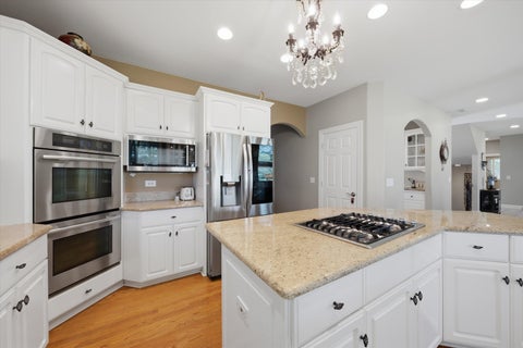 Tiny photo for 1108 CHADWICK Court, Aurora, IL 60502 (MLS # 12715440)