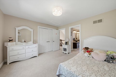 Tiny photo for 1108 CHADWICK Court, Aurora, IL 60502 (MLS # 12715440)