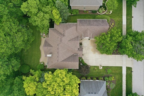 Tiny photo for 1108 CHADWICK Court, Aurora, IL 60502 (MLS # 12715440)