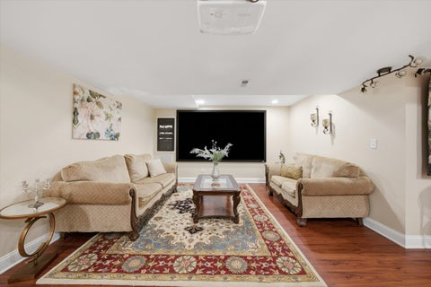 Tiny photo for 1108 CHADWICK Court, Aurora, IL 60502 (MLS # 12715440)