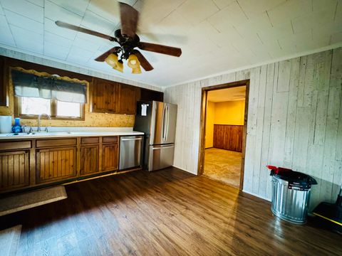 Tiny photo for 504 S Sunny Slope Street, West Frankfort, IL 62896 (MLS # 12615134)