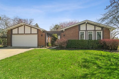 Photo of 1067 S Whippoorwill Lane, Palatine, IL 60067 (MLS # 12605053)