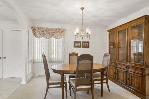 Tiny photo for 1067 S Whippoorwill Lane, Palatine, IL 60067 (MLS # 12605053)