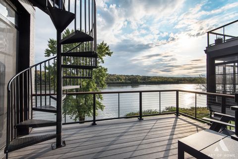 Tiny photo for 309 Leeward Way, Ottawa, IL 61350 (MLS # 12496939)