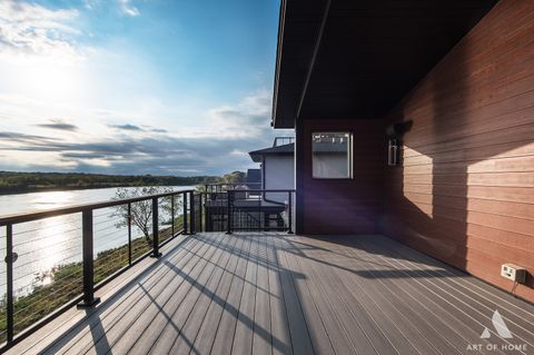 Tiny photo for 309 Leeward Way, Ottawa, IL 61350 (MLS # 12496939)