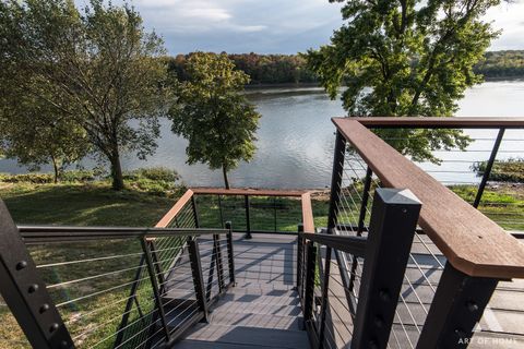 Tiny photo for 309 Leeward Way, Ottawa, IL 61350 (MLS # 12496939)