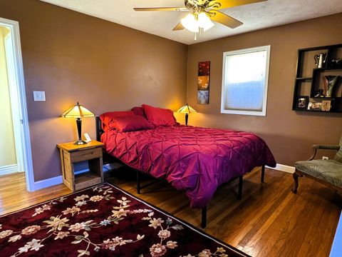 Tiny photo for 1430 E Grand Avenue, Carbondale, IL 62902 (MLS # 12579926)