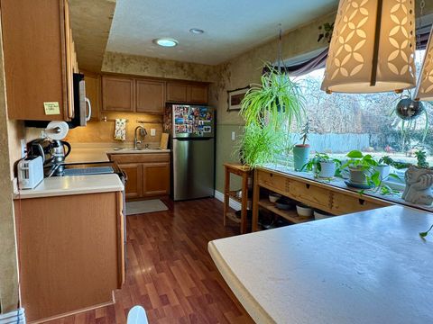 Tiny photo for 1430 E Grand Avenue, Carbondale, IL 62902 (MLS # 12579926)