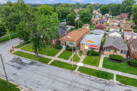 Tiny photo for 14503 S School Street, Riverdale, IL 60827 (MLS # 12752269)
