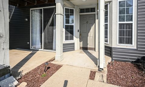 Tiny photo for 150 E Lake Ridge Drive, Glendale Heights, IL 60139 (MLS # 12623636)