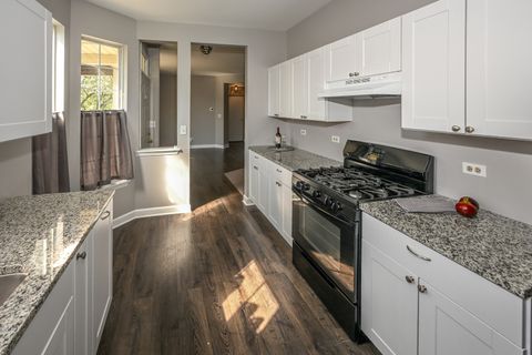 Tiny photo for 150 E Lake Ridge Drive, Glendale Heights, IL 60139 (MLS # 12623636)