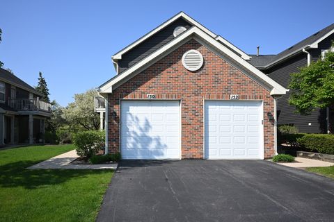 Photo of 150 E Lake Ridge Drive, Glendale Heights, IL 60139 (MLS # 12623636)