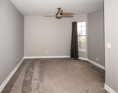 Tiny photo for 150 E Lake Ridge Drive, Glendale Heights, IL 60139 (MLS # 12623636)